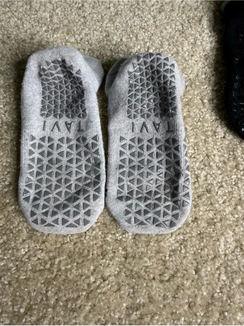 Pure Barre Men's No-Show Sock 3-Pack in Black and Light Gray with Accent Trim
